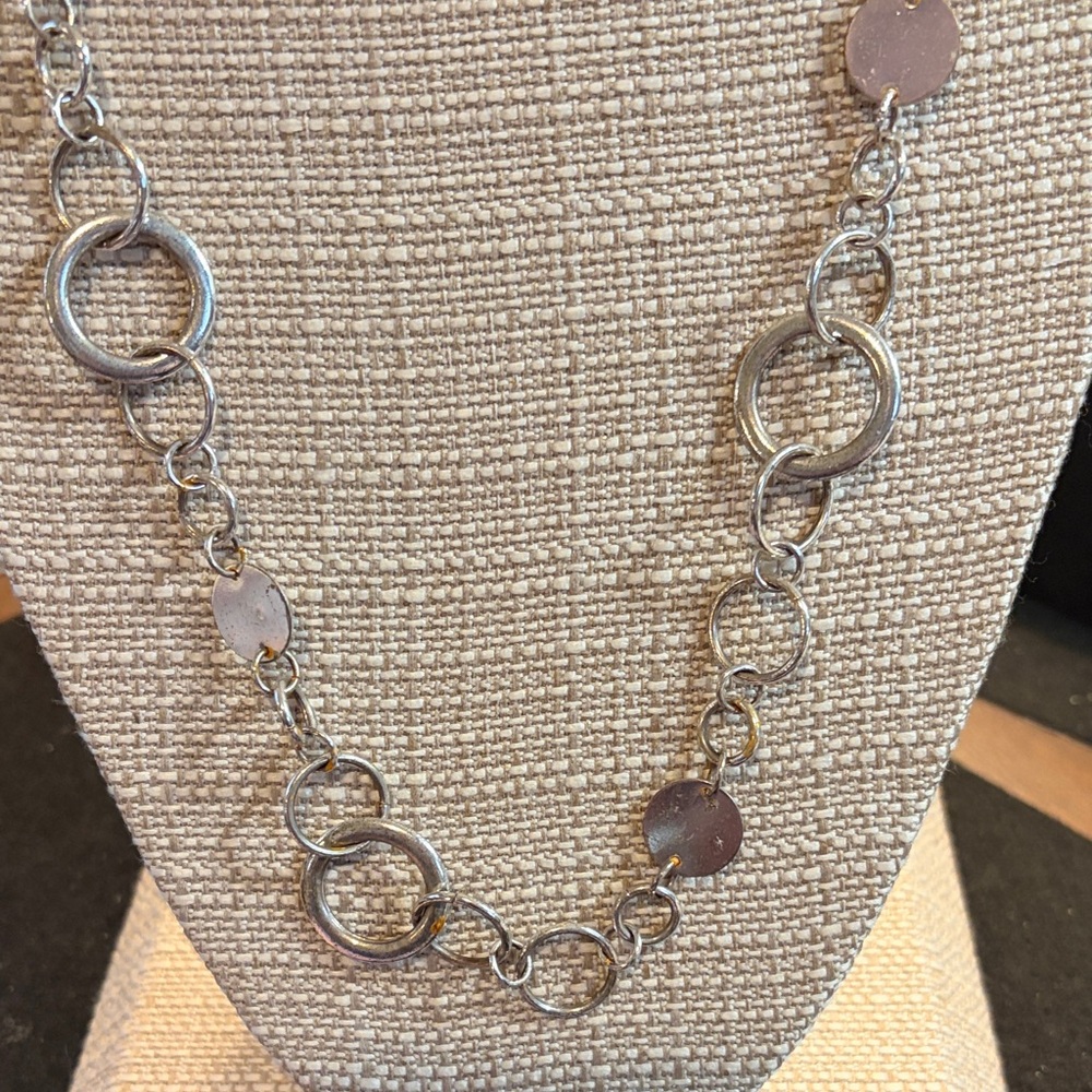 NYC Silver Circle Link Necklace